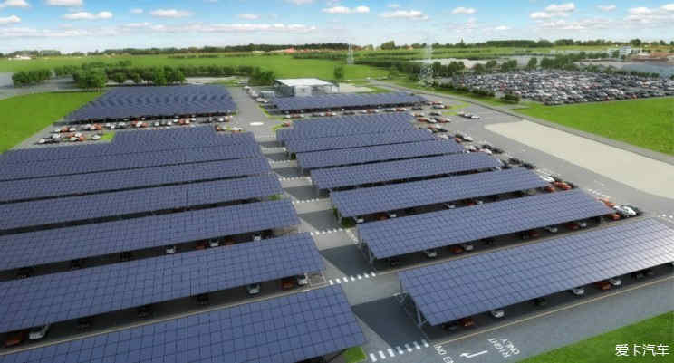 英国最大规模 宾利打造太阳能发电停车场与云计算装备技术服务